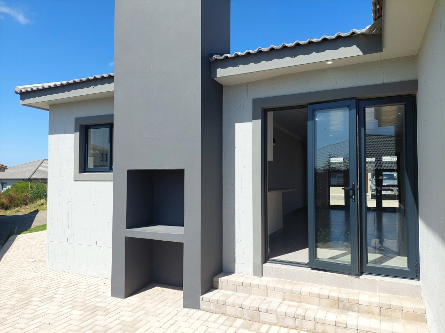 3 Bedroom Property for Sale in Dana Bay Western Cape